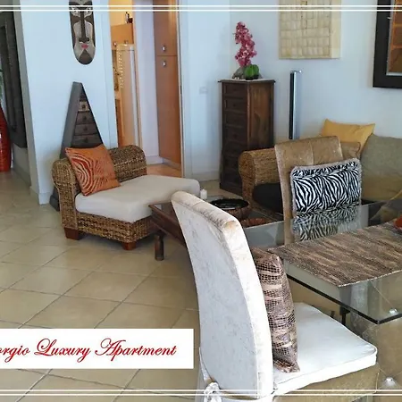 San Giorgio Luxury Taormina-panoramic Pool & Parking Space Appartement